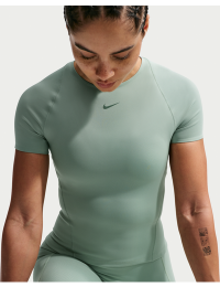Nike Universa kortærmet Dri-FIT-trøje til kvinder - grøn
