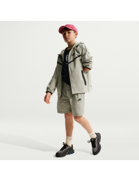 Nike Tech – vævede shorts til større børn (drenge) - grøn