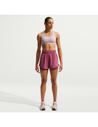 Højtaljede Nike One-Dri-FIT-2-in-1-shorts (7,5 cm) til kvinder - rød