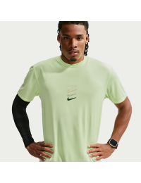 Nike Dri-FIT-løbetop til mænd - gul