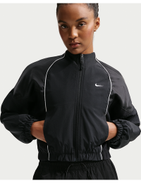 Nike Shrunken-løbejakke til kvinder - sort