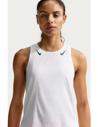 Nike AeroSwift Dri-FIT ADV-løbeundertrøje til kvinder - hvid