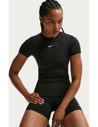 Nike One Fitted til kvinder - sort
