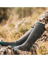 Darn Tough Women's Mountaineering OTC Extra Cushion Midnight